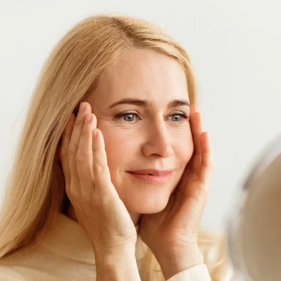 Retinol vs. Peptid – Melyiket válaszd, ha hatékony ránctalanítást szeretnél?